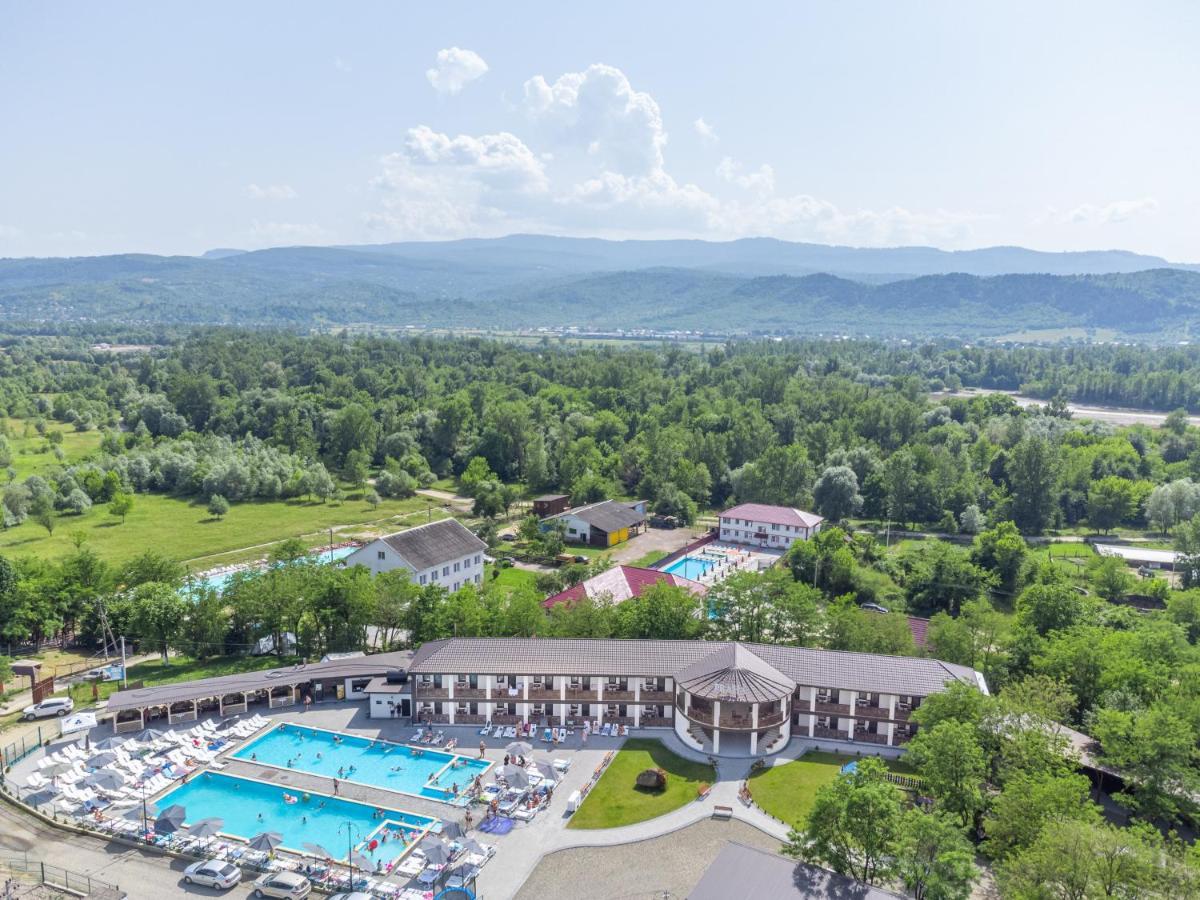 Praha Otel Solotvyno Dış mekan fotoğraf