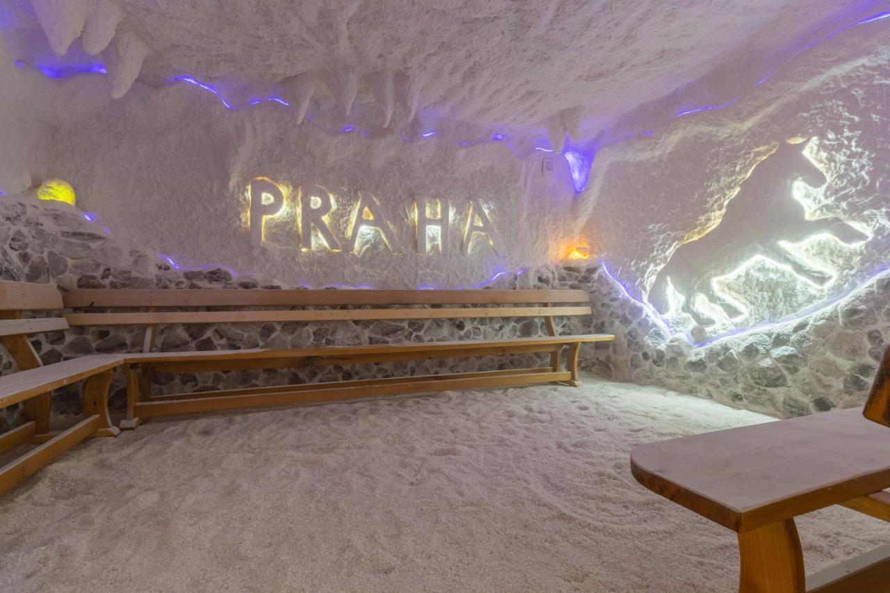 Praha Otel Solotvyno Dış mekan fotoğraf