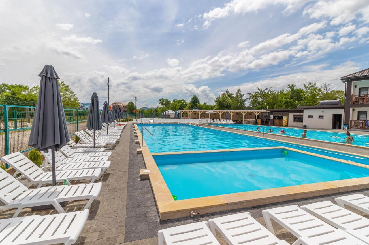 Praha Otel Solotvyno Dış mekan fotoğraf